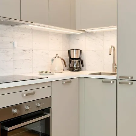 Motlawa Riverside Design By Renters *